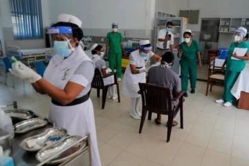 தடுப்பூசி போட்டுகொண்டவர்களுக்கும் கொரோனா புதிய பிறழ்வுகள் தோற்றம் பெறக் கூடும்!