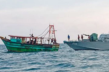 சட்டவிரோத மீன்பிடியில் 22 இந்திய மீனவர்கள் விளக்கமறியலில் வைக்க உத்தரவு
