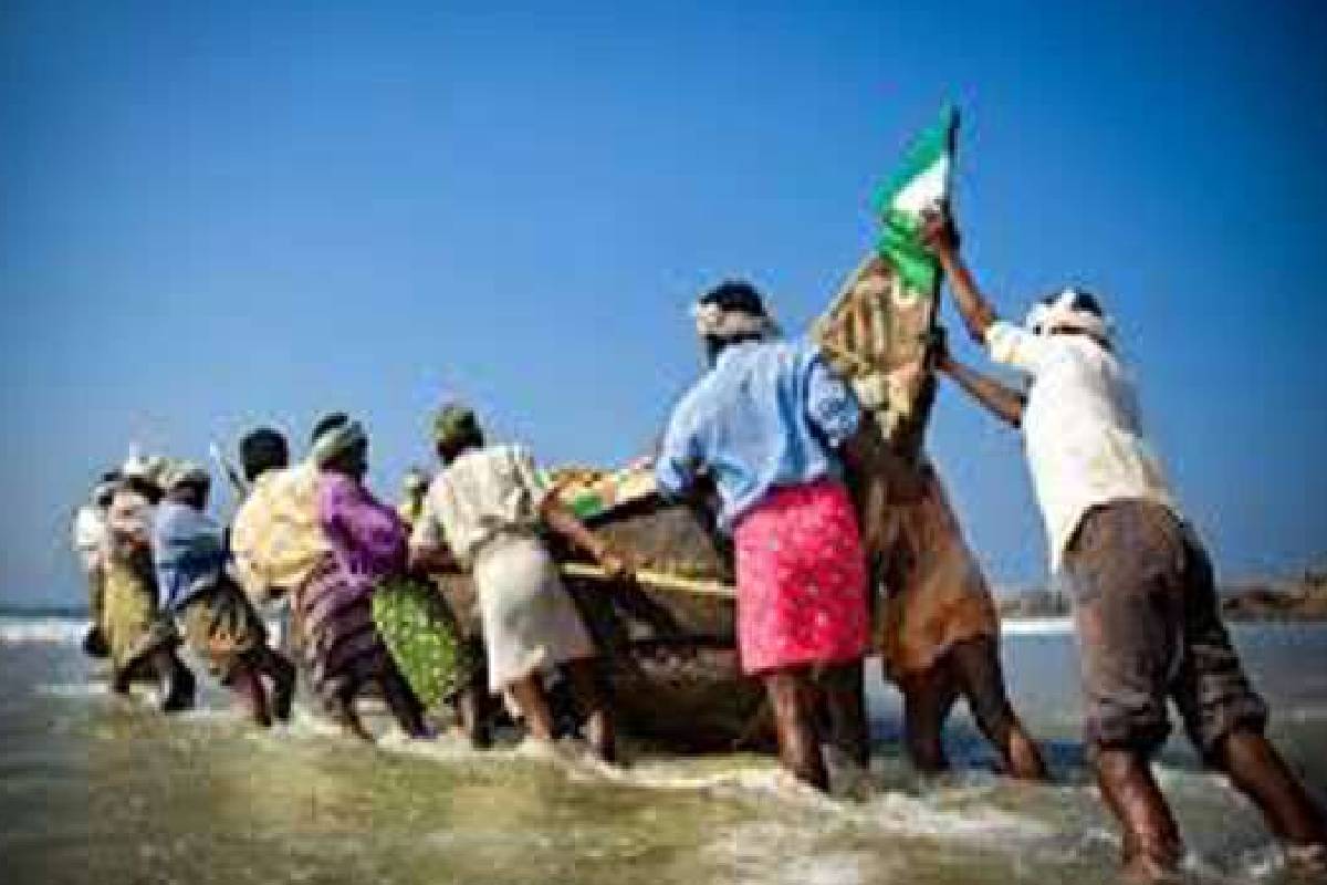 சம உரிமை கோரிக்கை ; ஜனாதிபதி நிவாரணத்தில் படகு உரிமையாளர்கள் புறக்கணிப்பு | Boat Owners Boycott Presidential Relief