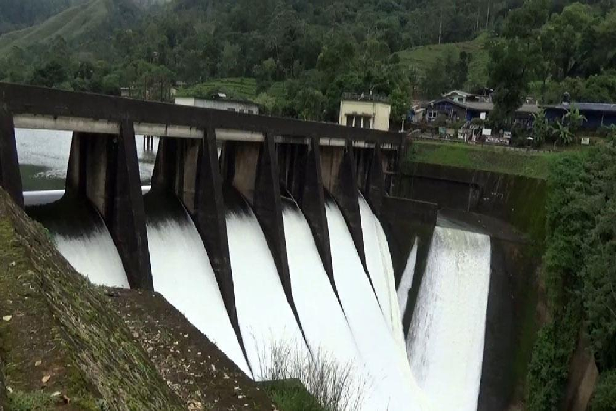 வான்பாயும் விமலசுரேந்திர நீர்த்தேக்கம்