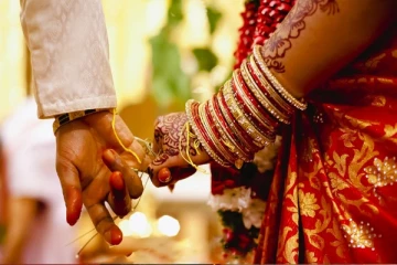 உலகெங்கிலும் நடத்தப்படும் வினோதமான திருமண சடங்குகள்