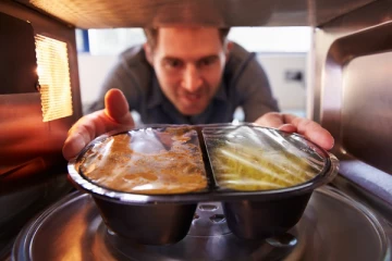 இத சாப்பிட்டா எல்லாத்தையும் மறந்துடுவீங்க! உயிருக்கே ஆபத்து? இனி சாப்பிடாதீங்க