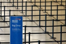 சுவிட்சர்லாந்திலிருந்து நாடு திரும்ப பிரித்தானிய பயணிகளுக்கு அனுமதி: ஆனால் அனைவருக்கும் அல்ல!