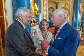 ජනපති පොදු රාජ්‍ය මණ්ඩලීය නායක හමුවේ දී සිදුකළ විශේෂ ඉල්ලීම..(PHOTOS)