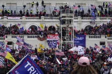 டிரம்பின் ஆதரவாளர்கள் மீண்டும் போராட்டத்தில் ஈடுபடலாம்: எச்சரிக்கும் FBI