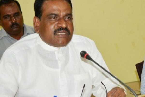 இளைஞர்களை பாதாள உலகுக்குத் தள்ளியவர்கள்: கேள்வியெழுப்பும் சிறிநேசன்! | Youth Into The Underworld Srineshan