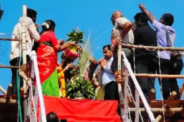 தென்காசி காசி விஸ்வநாதர் கோவில் மகா கும்பாபிஷேகம் கோலாகலம்