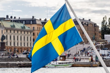 நாடொன்றில் விளையாட்டாக மாறும் பாலுறவு!