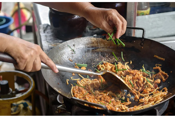 சமையறையில் செய்யக்கூடாத தவறுகள்! பின்விளைவு பயங்கரமா இருக்குமாம் | Kitchen Tips Women In Tamil