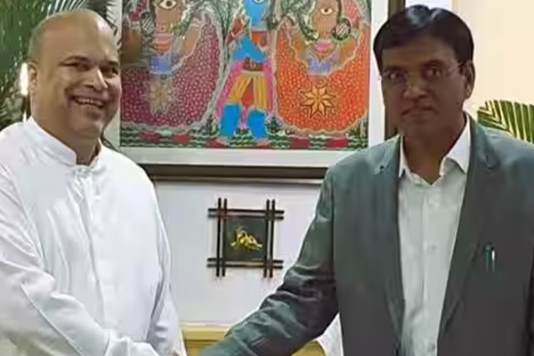 இலங்கை உயர்ஸ்தானிகருக்கும் இந்திய மத்திய சுகாதார அமைச்சருக்குமிடையில் கலந்துரையாடல் | Sri Lankan Ambassador Meet Indian Health Ministe