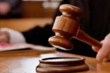 වසර 26 ක් පැරණි නඩුවකට අද ලැබුණු තීන්දුවෙන් ප්‍රාදේශීය සභා මන්ත්‍රීවරයෙකු රිමාන්ඩ්