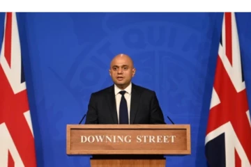 பிரித்தானியாவில் மீண்டும் உச்சத்தை தொடும் கொரோனா! எச்சரிக்கும் சுகாதார செயலாளர்