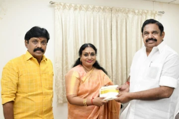 ஜெ.வை எதிர்த்து போட்டி - பாரம்பரிய திமுகவை சேர்ந்தவருக்கு நெல்லையில் வாய்ப்பு வழங்கிய இபிஎஸ்..! யார் இந்த சிம்லா முத்துச்சோழன்..?