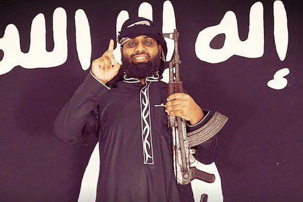 தீவிரவாதி சஹாரானை பின்பற்றும் பிக்குகள்! | Bhikkhus Following The Terrorist Saharan