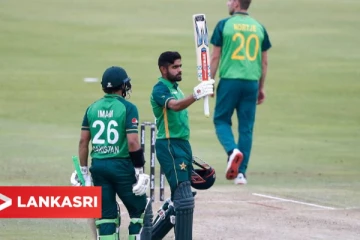 தென்னாப்பிரிக்காவுக்கு எதிரான ஒருநாள் போட்டியில் கடைசி பந்தில் த்ரில் வெற்றி பெற்ற பாகிஸ்தான்! குவிக்கப்பட்ட ரன்கள்