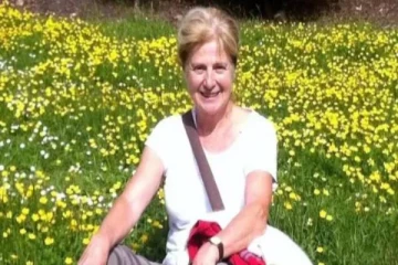 உடலில் அறைந்தால் ஓடிவிடும் நோய்; பெண் உயிரிழப்பு - சிக்கிய போலி டாக்டர்!