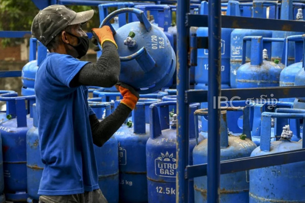 சில பகுதிகளில் லிட்ரோ எரிவாயு சிலிண்டர்களுக்கு தட்டுப்பாடு | Litro Gas Price Today Gas Cylinders Shortage