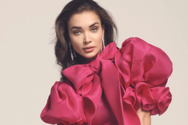 நடிகை எமி ஜாக்சனின் 34வது பிறந்தநாள்... அவருடைய முழு சொத்து மதிப்பு எவ்வளவு தெரியுமா? | Actress Amy Jackson Net Worth