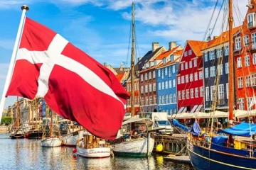 இப்படியும் ஒரு நாடா? ; பணக்காரன் என சொல்லிக்க கொள்ள கூச்சப்படும் மக்கள்!