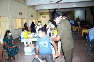 12 வாரங்களை பூர்த்தி செய்த கர்ப்பிணி பெண்கள் தடுப்பூசி பெற்றுக்கொள்ள முடியும்! வைத்தியர் தர்சினி காந்தரூபன்