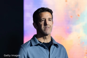 Apple நிறுவனத்தின் புதிய CEO: யார் இந்த ஜான் டெர்னஸ்