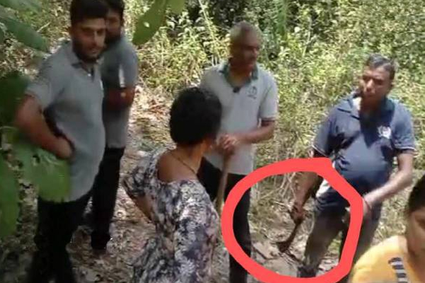 முல்லைத்தீவில் பெண்கள் மீது தாக்குதல் நடத்திய வனவள திணைக்கள அதிகாரிகள்! | Forest Officials Attacked Women In Mullaitivu