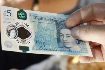 மீண்டும் வீழ்ச்சியடைந்த பவுண்டின் மதிப்பு !