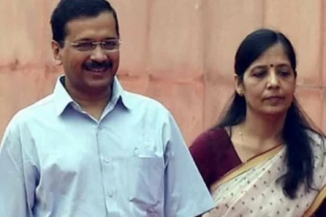 பாஜகவினரை வெறுக்க வேண்டாம் - அரவிந்த் கெஜ்ரிவால் மனைவி தகவலால் பரபரப்பு!