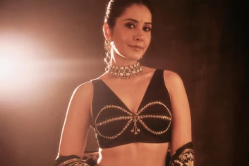 வயது அதிகமான நடிகருக்கு ஜோடியாக நடிக்க மறுத்த ராசி கண்ணா.. யார் அவர்?