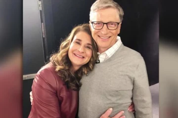 மீண்டும்  முன்னாள் மனைவியுடன் இணையவுள்ள உலகப்பிரபலம்!