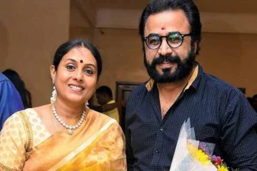 அம்மாவாக கலக்கிய நடிகை சரண்யா பொன்வண்ணன் முழு குடும்பத்தை பார்த்தீர்களா?- அழகான மகள்கள்