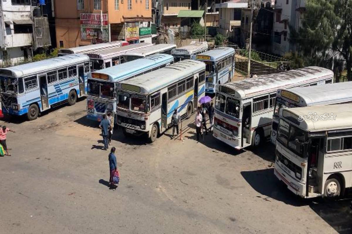 நாட்டில் சில இடங்களில் வழமைப்போல் இயங்கும் தனியார் பேருந்துகள் | Sri Lanka Fuel Crisis Private Bus Problems நாட்டில் சில இடங்களில் வழமைப்போல் இயங்கும் தனியார் பேருந்துகள் | Sri Lanka Fuel Crisis Private Bus Problems