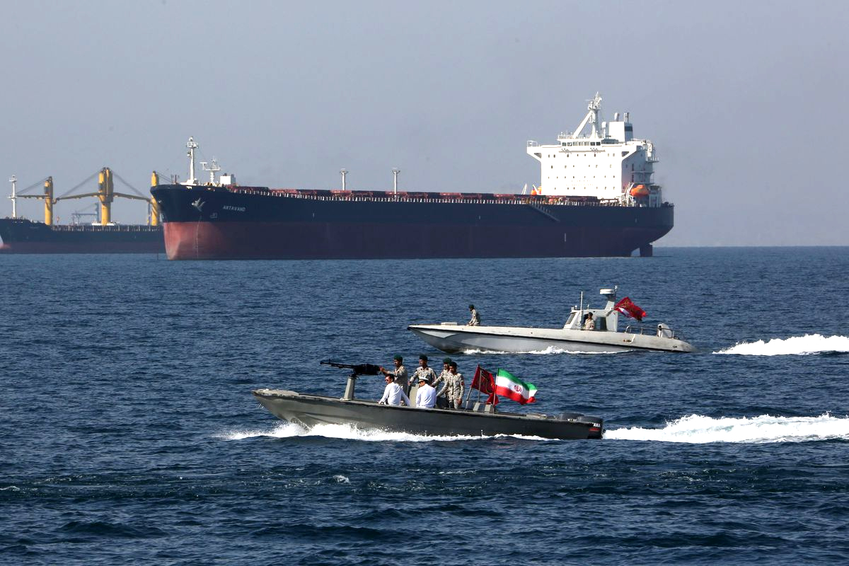 Iran-warns-ships-in-Hormuz-with-fines-seizure Iran-warns-ships-in-Hormuz-with-fines-seizure