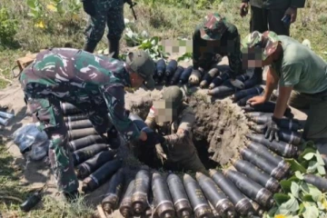 வெடிமருந்துகளை அகற்றும்போது ஏற்பட்ட வெடிப்பு விபத்து: ராணுவ வீரர்கள் உட்பட 13 பேர் பலி!