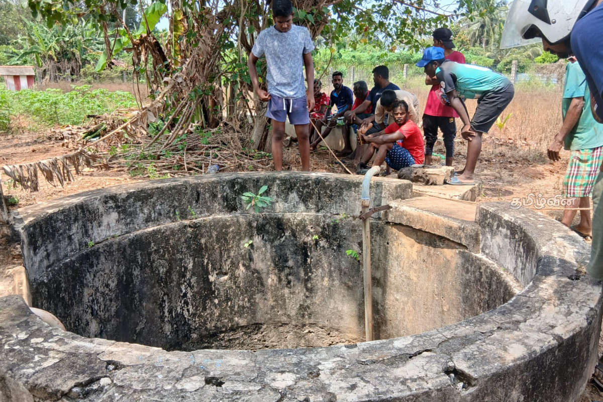 யாழில் கிணற்றுக்குள் அடையாளம் தெரியாத சடலம் மீட்பு- தீவிரப்படுத்தப்படும் விசாரணை | Unidentified Body Recovered From Well In Jaffna