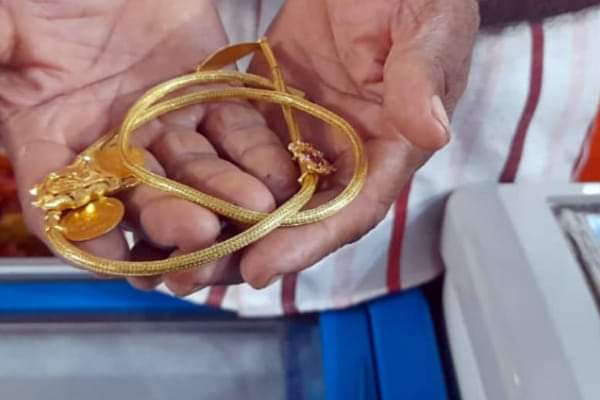 தங்கத்திற்கு பதிலாக பித்தளையில் தாலி - கொடி! யாழில் மோசடி : சந்தேக நபர் கைது | Thali Chian In Brass Instead Fraud Jaffna