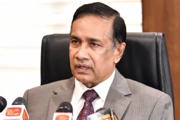 மேல் மாகாண ஆளுநர் பதவி விலகல்