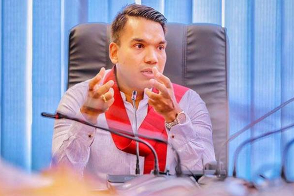 நாமலில் திருமண மின்சார கட்டணம் : பெரமுன வெளியிட்ட முக்கிய தகவல்! | Marriage Electricity Charges In Namal Rajapaksa