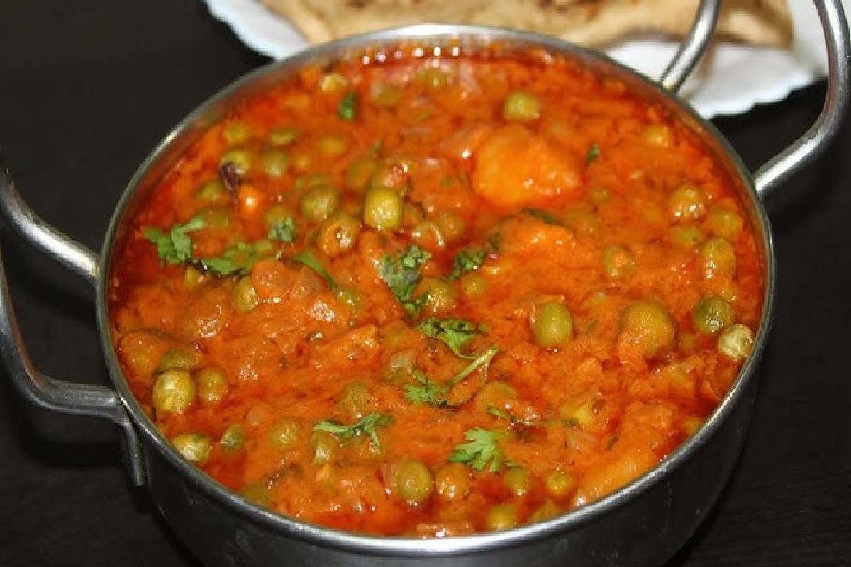pattani masala : உடல் எடை குறைக்க உதவும் கேரளா ஸ்டைல் பச்சை பட்டாணி கிரேவி | Heathy And Tasty Kerala Style Pattani Masala