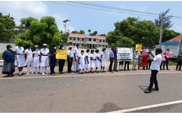 வடக்கின் பல பகுதிகளிலும் அரசாங்கத்துக்கு எதிராக போராட்டங்கள் முன்னெடுப்பு (Photos) | Progress Organized People Liberation Front