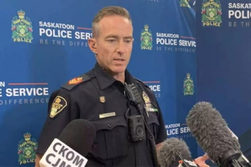 கனேடிய நகரமொன்றில் 15 வயது சிறுமி மீது தீவைத்த 14 வயது சிறுமி