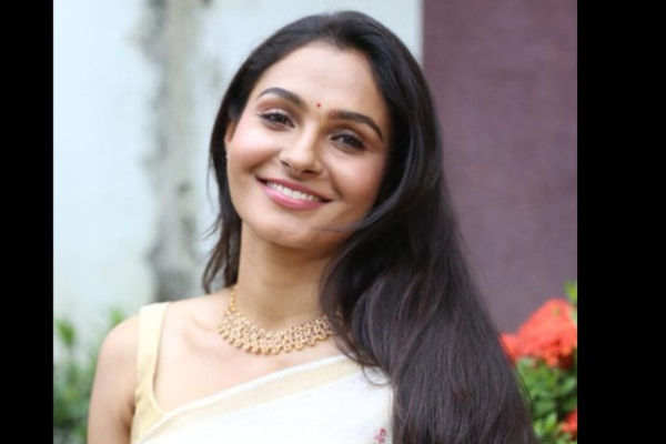 நடிகை ஆண்ட்ரியாவுக்கு கொரோனா உறுதி! | Cinema