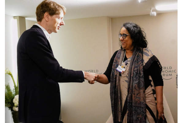 சுவிட்சர்லாந்தில் இலங்கை பெண்கள் தொடர்பில் பிரதமர் நெகிழ்ச்சியான உரை | Harini Amarasuriya Switzerland