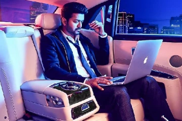 நடிகர் விஜய் வாங்கிய புதிய சொகுசு கார்.. விலை எவ்வளவு தெரியுமா