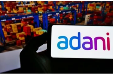 அதானி நிறுவனத்தில் திடீர் அதிரடி ரெய்டு - பரபரப்பு