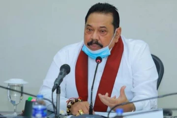 நாட்டை காப்பாற்ற முன்வாருங்கள்! பிரதமரிடம் விடுக்கப்பட்டுள்ள அவசர வேண்கோள்