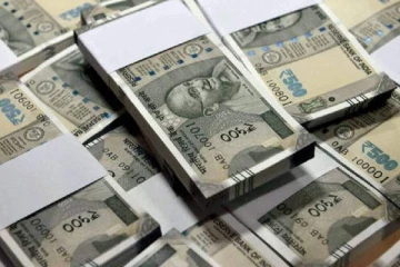 ஐந்தே நாளில்... ரூ 44,933 கோடி சம்பாதித்த இந்தியாவின் மிகப்பெரிய தனியார் வங்கி