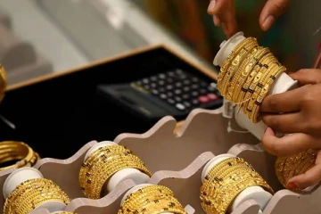 රන් මිල අදත් උච්චාවචනය වෙයි. නව මිල ගණන් මෙන්න.