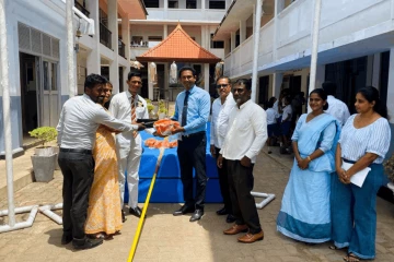 මීගමුවේ පාසල් හතරකට ක්‍රීඩා උපකරණ ප්‍රදානය කෙරේ
