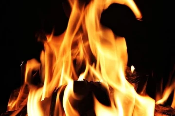 இரசாயன களஞ்சியசாலையில் தீ விபத்து ஒருவர் பலி
